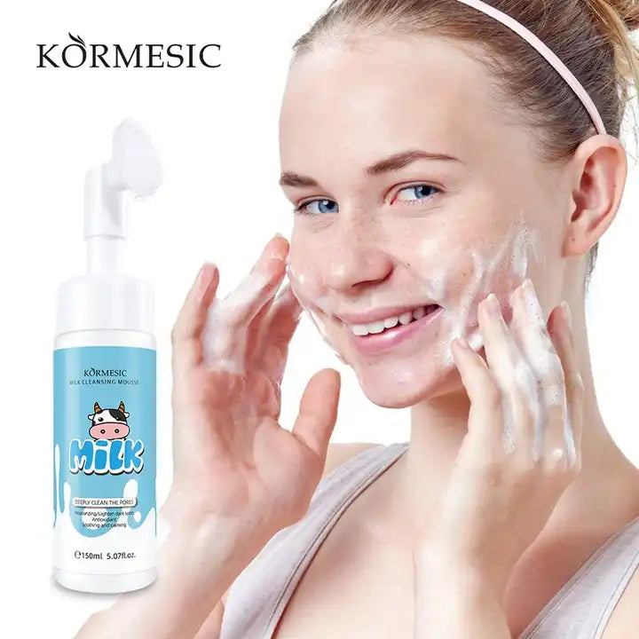 KORMESIC MILK FACIAL CLEANSING FOAM